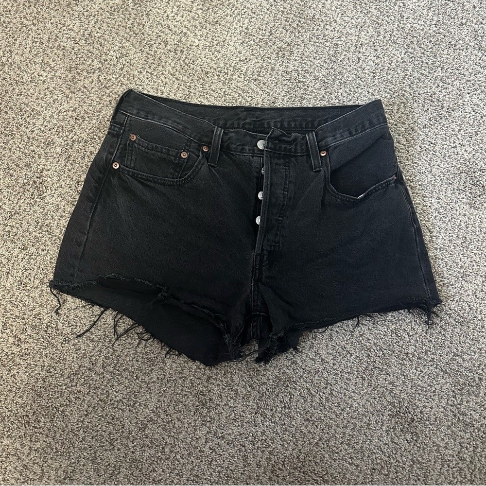 501 High Rise Levi Denim Shorts